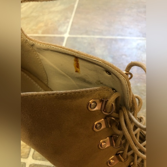 M & L HIGH HEEL FAUX SUEDE BOOTIES SIZE: 8.5 - Picture 9 of 11